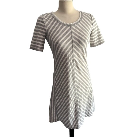 T by Talbots Striped A Line Dress Sz Small Petite Womens Short Sleeve Gray & Whi - Picture 13 of 16